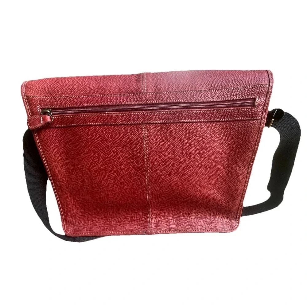 Vintage Wilson NFL Pigskin Leather Messenger Bag NWOT Rare Football Logo